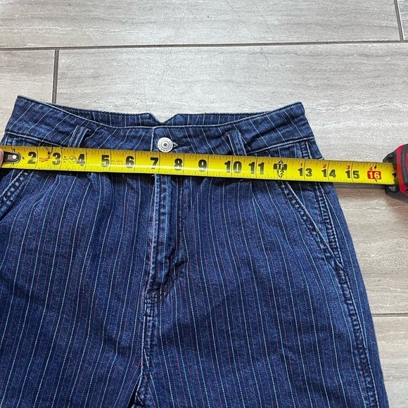 American Eagle Stretch Mom Jean Relaxed Pinstripe Pleated Hi-Rise 00 - Picture 2 of 7